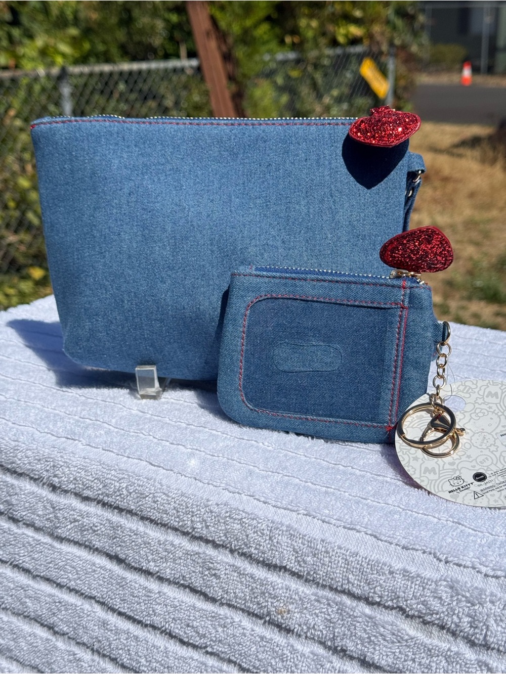 NWT Hello Kitty Large Denim Wristlet and Card Case - Picture 2 of 6